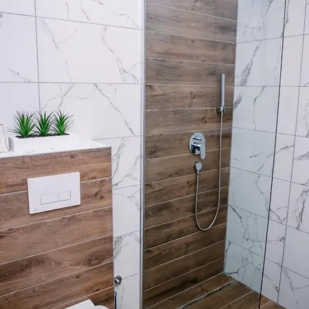 Lena Pool - 13 Апартаменты